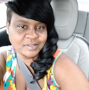 Meet your Posher, Hayes